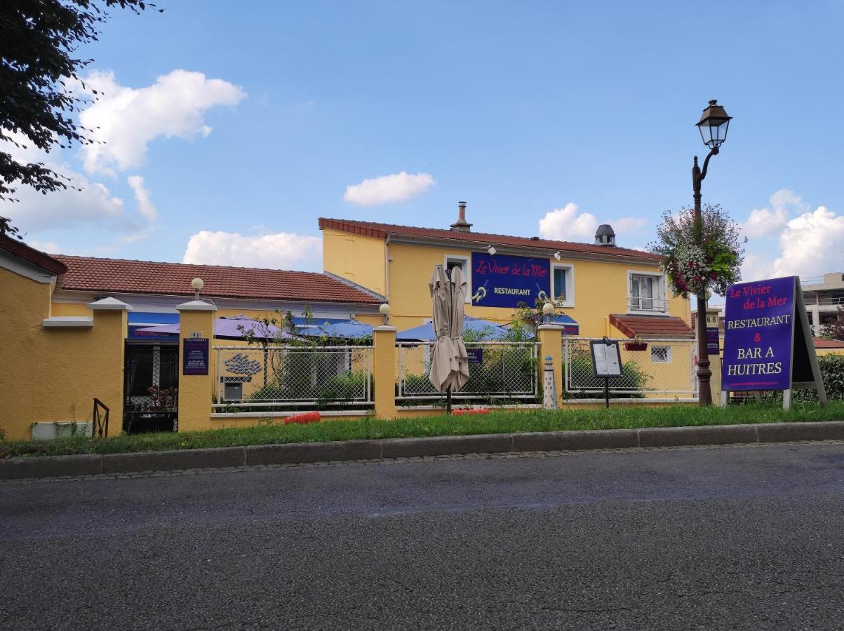 Apartamento Duplex Autonome Cosy à En France Roissy-en-France